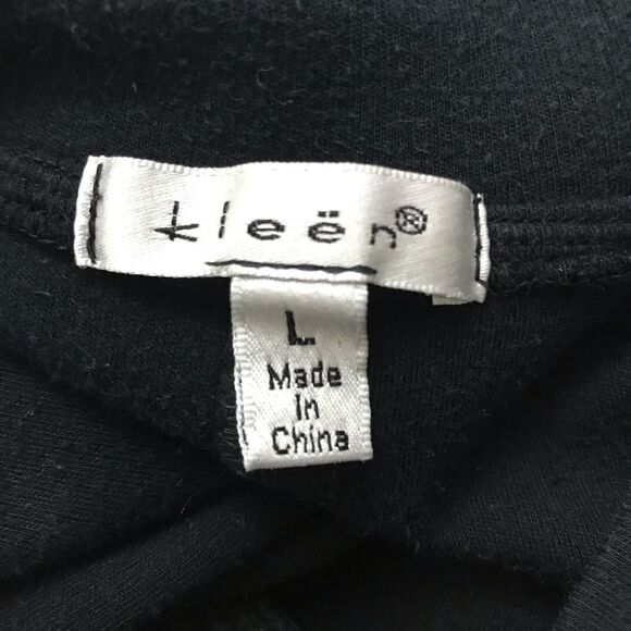 V-neck shark bite knit top - Picture 4 of 9